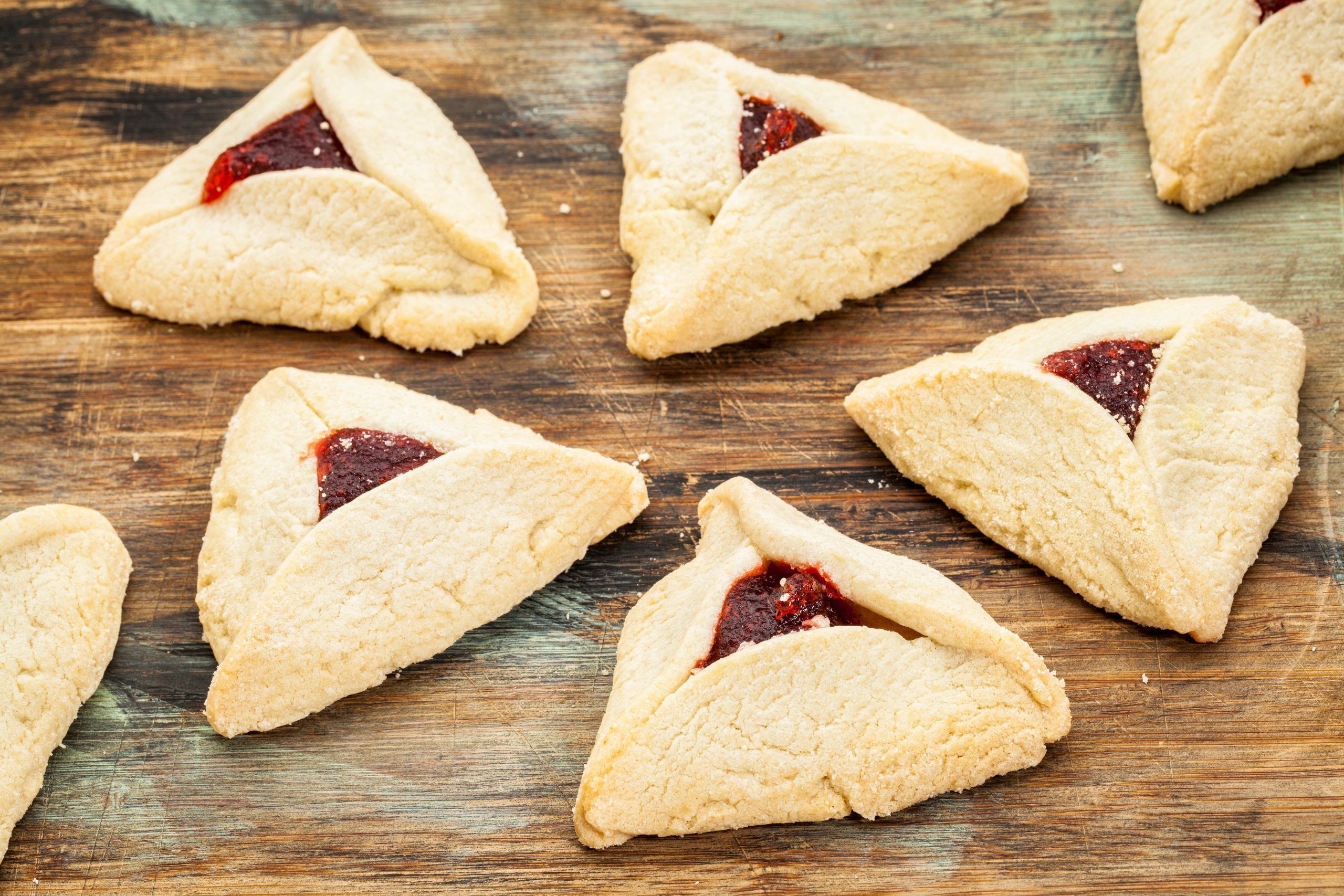 raspberry hamantaschen