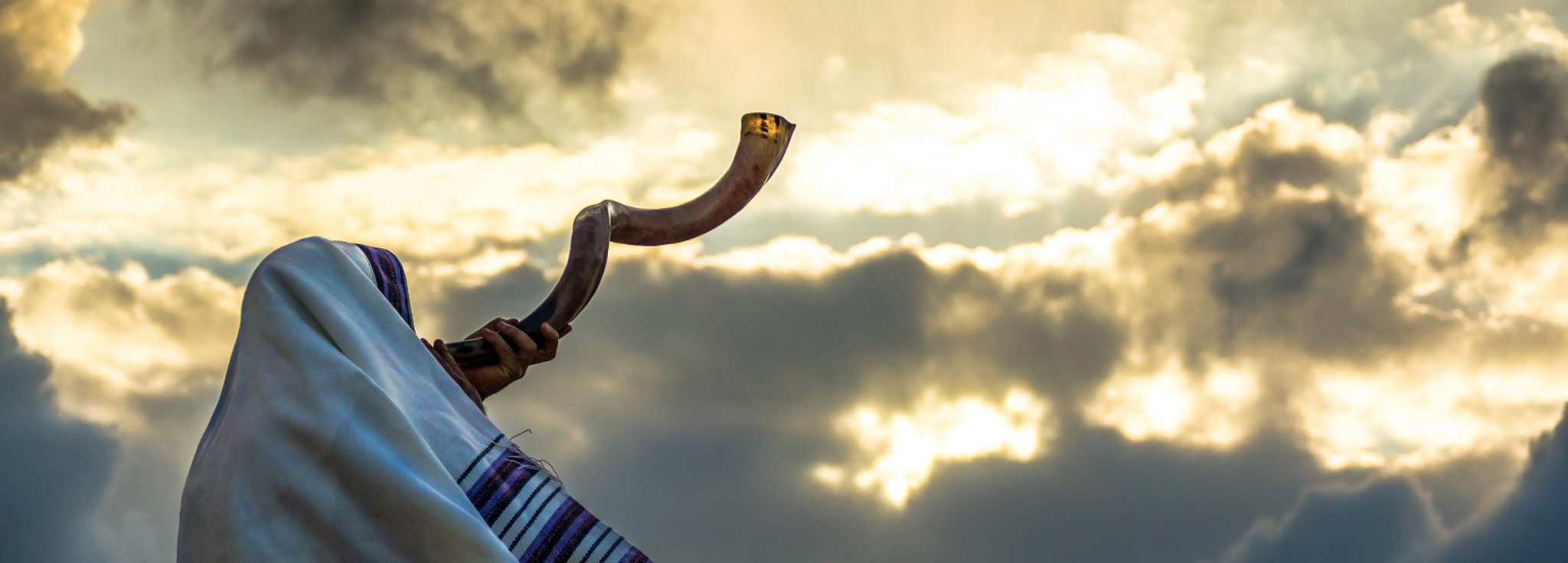 Shofar blowing in Israel