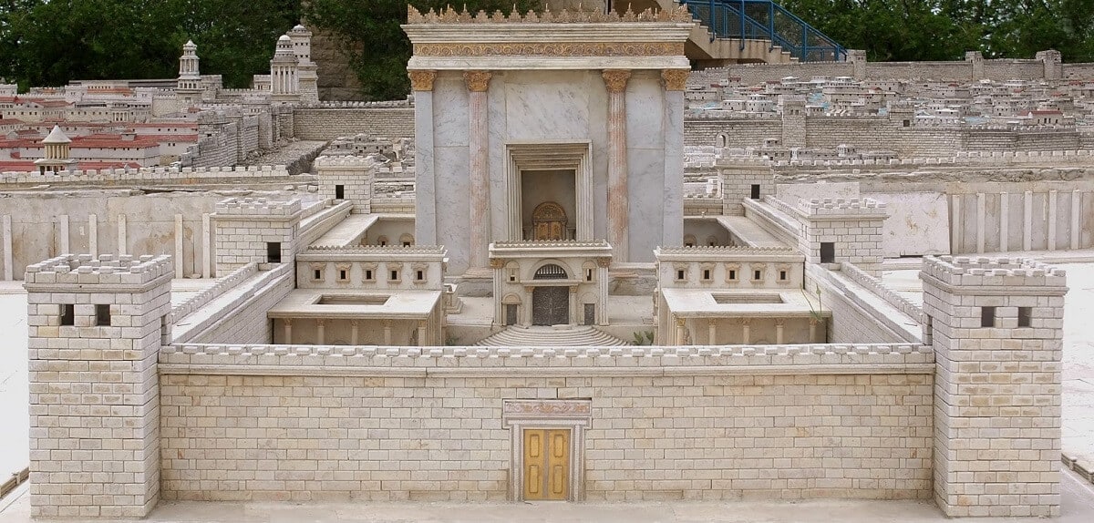 Modern model of the Second Temple
